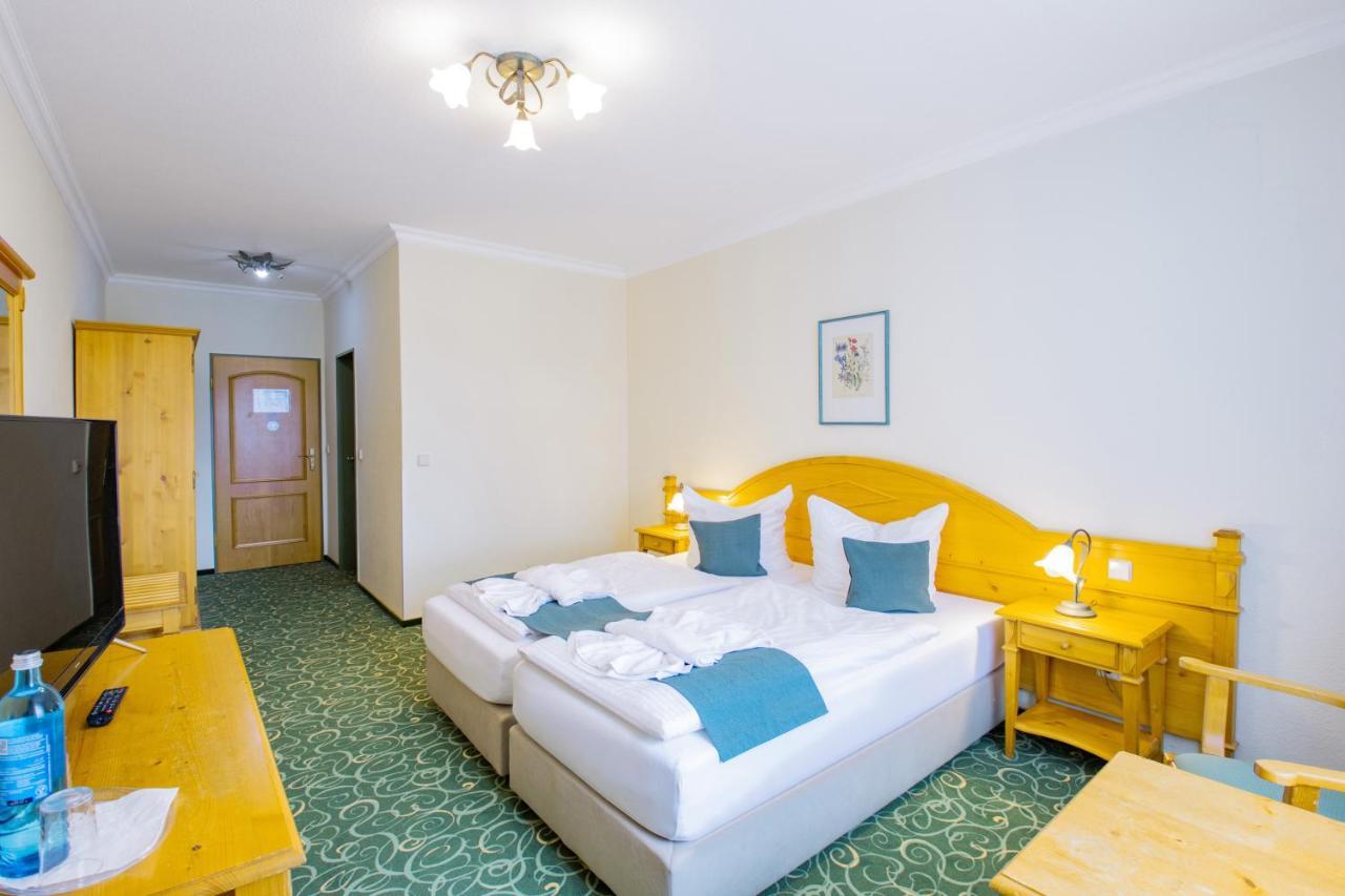 Ferien Hotel Flaeming Niemegk  Экстерьер фото
